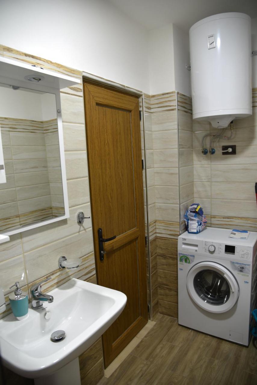 Alindro City Center Apartment 2 Tirana Exteriér fotografie